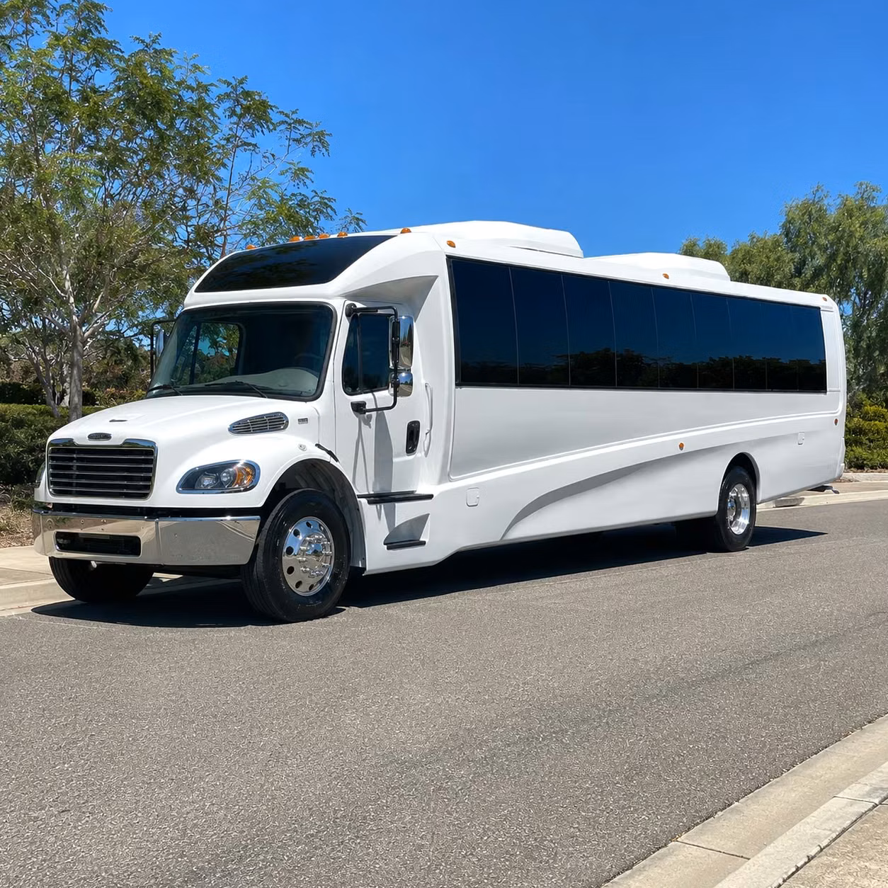 25 passenger minibus